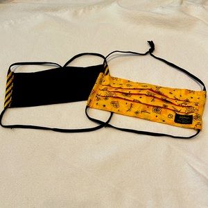Harry Potter by Vera Bradley. 2-cloth masks with elastic straps.